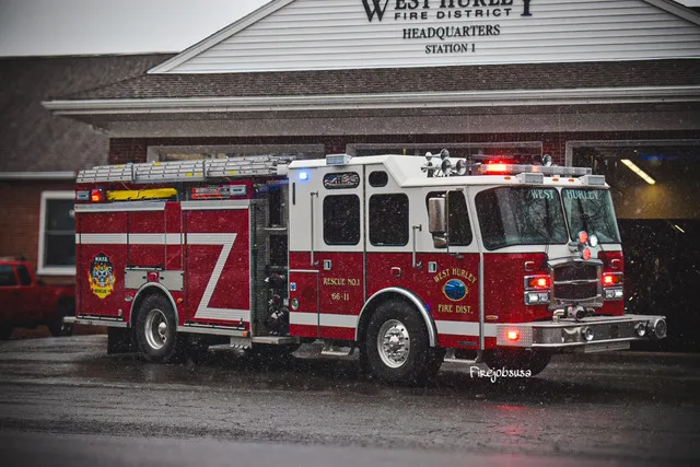 66-11 Ladder truck 66-11 Ladder truck